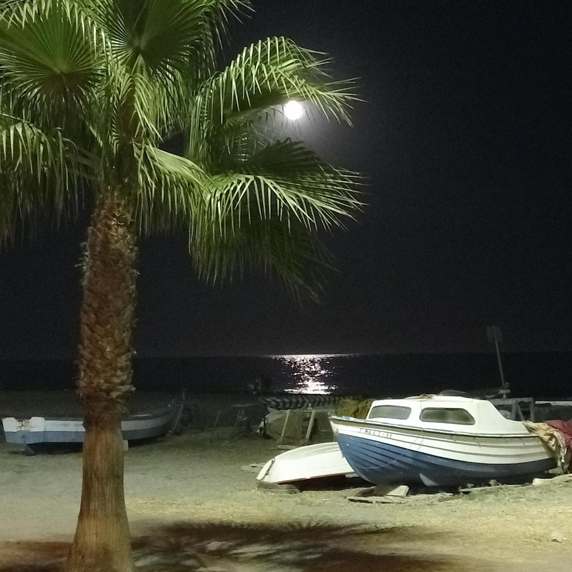 Playa Beach Malaga 3Habts Dobles, Cocina Familiar, Apartamento Completo La Cala Del Moral エクステリア 写真